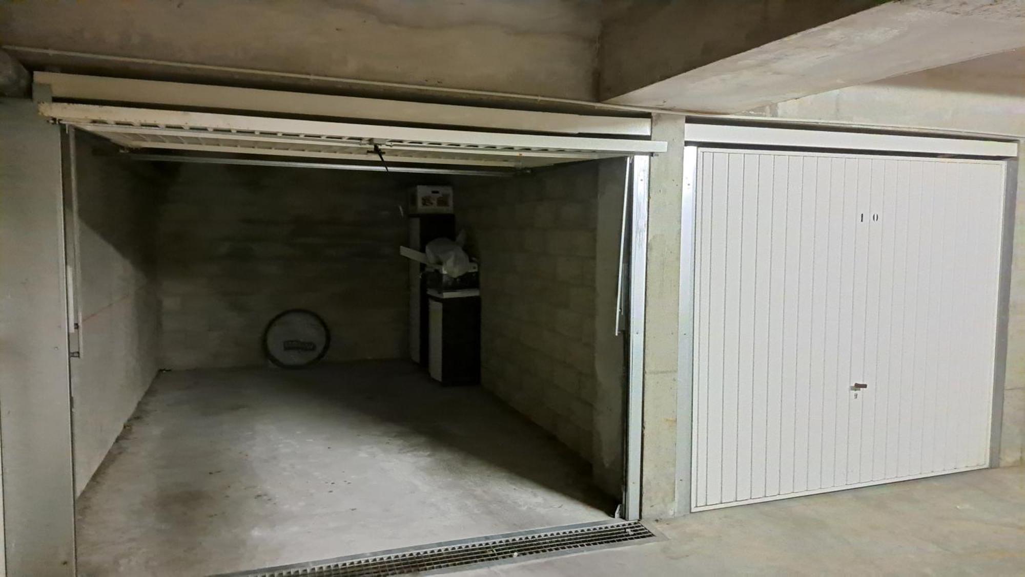 Appartement Cosy 3 Pieces Avec Garage Privatif Saint-Priest  Eksteriør billede